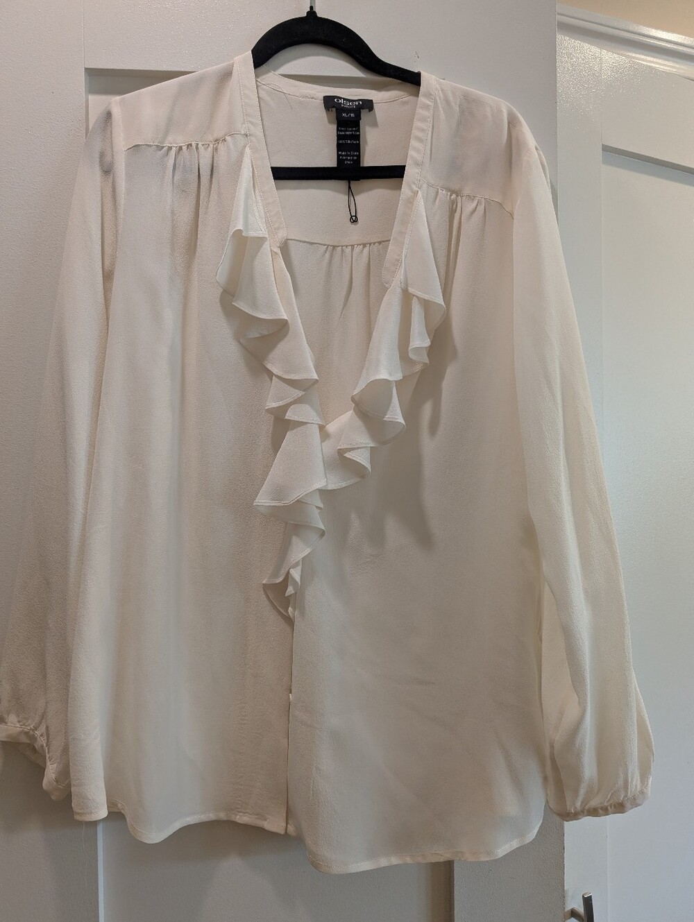 NWOT Olsen 100% Silk Blouse,16